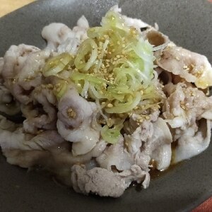 簡単！夕飯に茹で豚肉のねぎダレ